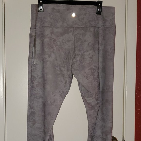 LEGGING - Picture 3 of 3